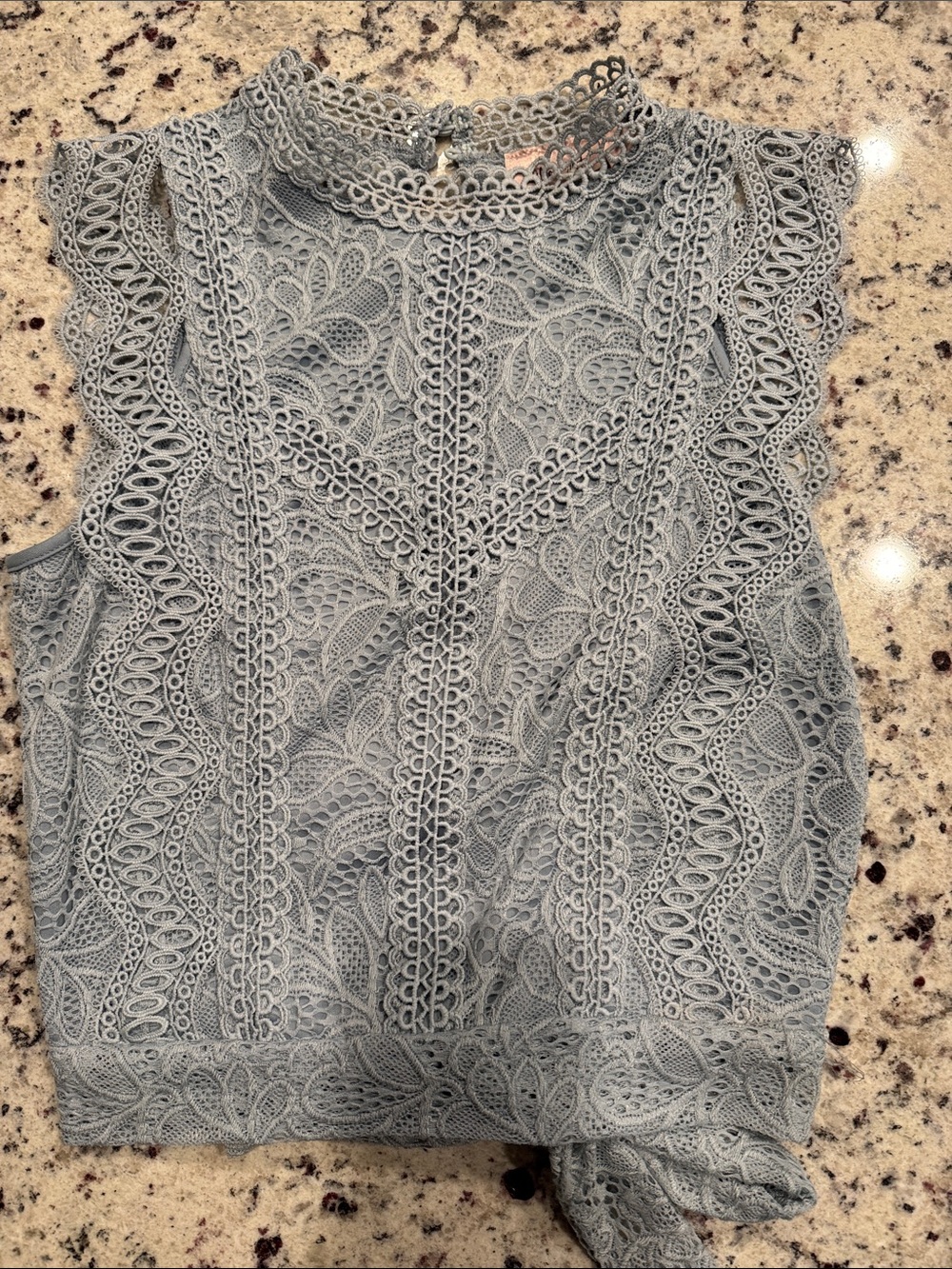 Lace Mock Neck Sleeveless Camisole in Light Gray